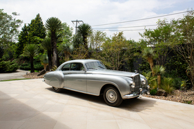 Bentley Continental Sports Saloon (1954) – als Lot 157 an der London-Versteigerung 2025 von RM Sotheby's