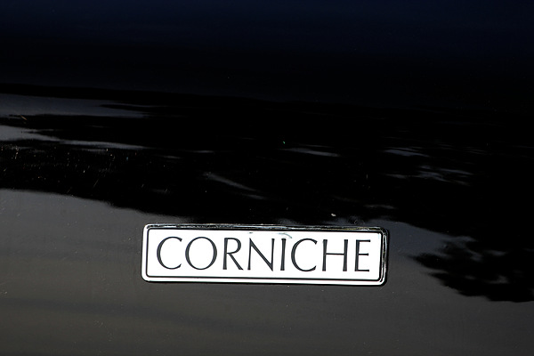 Bentley Corniche (1980) - Die Idee für den Schrifzug entnahm der Stylist Martin Bourne aus einem Reader’s Digest Magazin