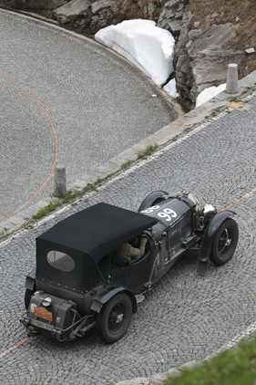 Bentley MKVI Special (1950) - an der Rallye Peking-Paris 2013 - Sonderprüfung Tremola Tag 31