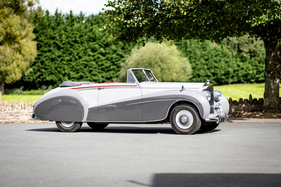 Bentley Mark VI Drophead Foursome Coupé by Mulliners of Birmingham (1952) - als Lot 350 an der RM/Sotheby’s London Versteigerung 2024