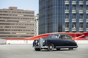 Bentley Mark VI 'New-Look' Two-Door Saloon by James Young (1948) - als Lot 360 an der RM/Sotheby’s Hershey Versteigerung 2024 (1948)