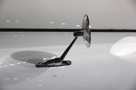 Bentley Mk VI Graber Cabriolet (1947) - als Lot 536 angeboten an der Bonhams Versteigerung im Grand Palais in Paris am 7. Februar 2013