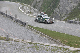 Bentley MkVl (1951) - an der Rallye Peking-Paris 2013 - Sonderprüfung Tremola Tag 31
