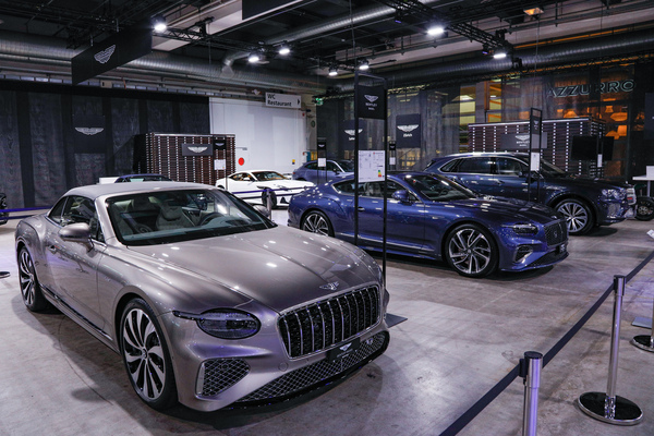 Bentley-Neuwagen-Angebot - 38. Auto Zürich 2025