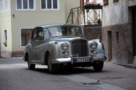 Bentley R-Type (1954) - ADAC Trentino Classic 2013 - Oldtimer-Wanderung um den Sonax-Pokal