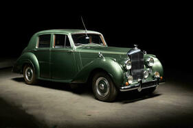 Bentley R-Type 4 1/2-Litre 'Standard Steel' Saloon (1953) - als Lot 133 angeboten an der Bonhams Spring Motoring Online Versteigerung vom 21. bis 31. März 2022