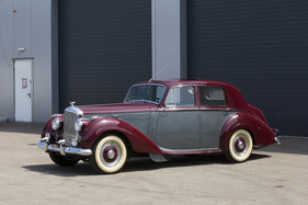Bentley R-Type 4.5-Litre Saloon (1952) - als Lot 206 an der Bonhams Summer Motoring Online Versteigerung im Juni 2021