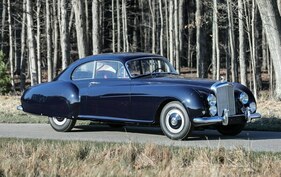 Bentley R-Type Continental Fastback (1954) - als Lot 63 angeboten an der Gooding & Co Amelia Island Versteigerung am 4. März 2022