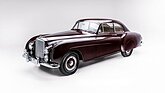 Bild: Bentley R-Type H.J. Mulliner Continental Fastback (1953) - als Lot 264 an der Broad Arrow "The Quail"-Versteigerung 2026