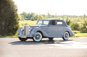 Bentley R-Type Saloon (1953) - als Lot 5106 an der RM-Versteigerung in Auburn (31.5.-1.6.2019)