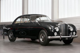 Bentley S1 Continental (1956) - Teil der Sonderausstellung 2012/2013 "Luxus und Sport - Rolls-Royce und Bentley" im Pantheon in Muttenz bei Basel