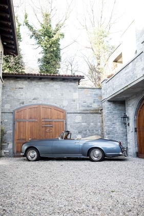 Bentley S1 Continental Cabriolet (1957) - als Lot 360 an der Bonhams Versteigerung "Les grandes marques du monde au Grand Palais" in Paris 2017