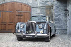 Bentley S1 Continental Cabriolet (1957) - als Lot 360 an der Bonhams Versteigerung "Les grandes marques du monde au Grand Palais" in Paris 2017