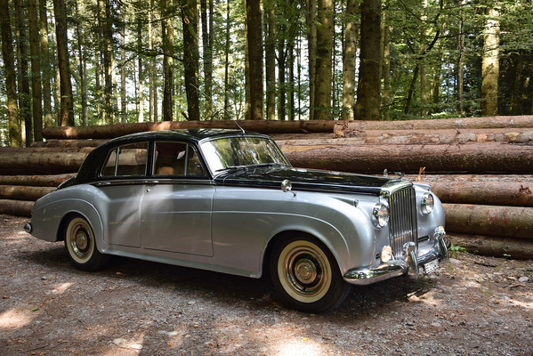 Bentley S1 Saloon (1956) - angeboten an der Versteigerung der Oldtimer Galerie in Toffen am 29. April 2017