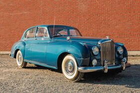 Bentley S1 Sports Saloon (1957) - als Lot 122 an der Bonhams “The Scottsdale Auction” 2025