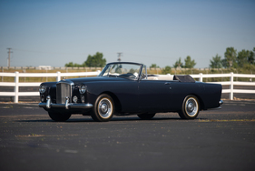 Bentley S2 Continental Drophead Coupé Park Ward (1959) - als Lot 215 an der RM/Sotheby's Versteigerung in Monterey am 24./25. August 2018