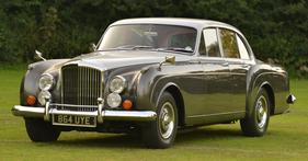 Bentley S2 Continental Flying Spur (1960) - als Lot 404 an der Bonhams Versteigerung "Les grandes marques du monde au Grand Palais" in Paris 2017