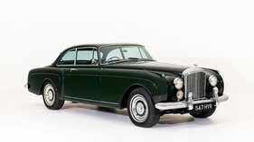 Bentley S2 Continental H.J. Mulliner & Co. Two-Door Saloon (1960) - als Lot 227 an der Broad Arrow Amelia Island Auction 2025