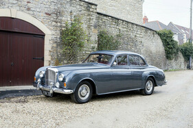 Bentley S2 Continental Sports Saloon (1962) - als Lot 339 an der Bonhams MPH Bicester Heritage Versteigerung am 11. Dezember 2020