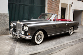Bentley S3 Continental Drophead Coupé by Mulliner Park Ward (1963) - als Lot 176 an der RM/Sotheby's Monaco Versteigerung vom 14. Mai 2022