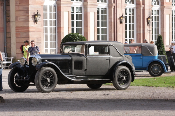 Bild: Bentley Speed Six (1929) - gewann natürlich auch seine Klasse FIVA C 1919-1930 - Classic-Gala Schwetzingen 2016