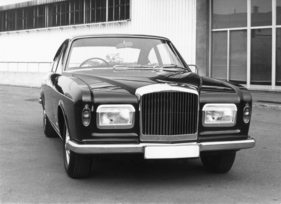 Bentley T Speciale Pininfarina (1968) - Breitbandscheinwerfer ergeben eine individuelle Optik