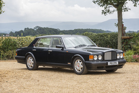 Bentley Turbo R LWB Saloon (1996) - als Lot 015 an der Bonhams MPH Bicester Heritage Versteigerung am 20. September 2020