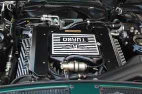 Bentley Turbo S (1995) - V8-Leichtmetallmotor