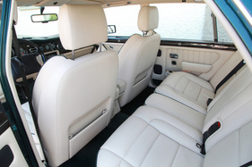 Bentley Turbo S (1995) - auch hinten lässt sich die Fahrt geniessen