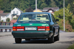 Bentley Turbo S (1995) - klassisches Achtzigerjahre-Heckdesign