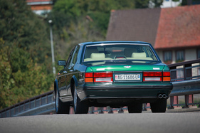 Bentley Turbo S (1995) - schlichte Doppelauspuffanlage