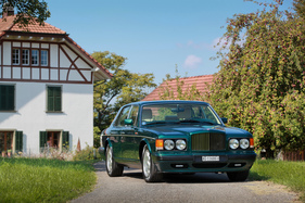 Bentley Turbo S (1995) - sportlicher Saloon für vier bis fünf Personen Bentley Turbo S (1995) - sportlicher Saloon für vier bis fünf Personen