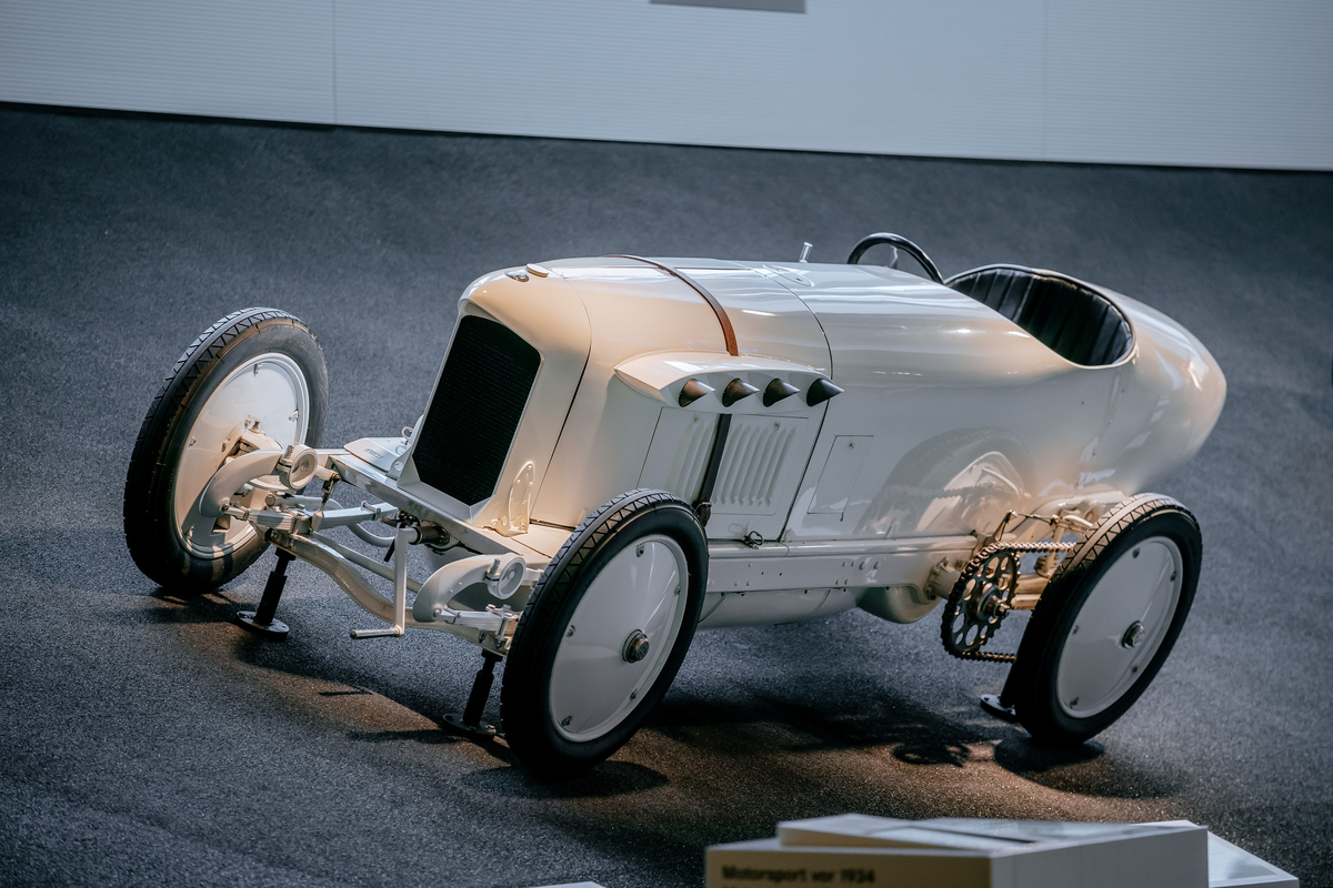 Benz 200 HP "Blitzen Benz" (1909) - im Mercedes-Benz-Museuem, Raum Myhtos 7 - Silberpfeile - Rennen und Rekorde