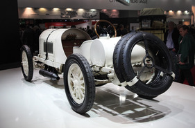 Benz Grand-Prix_Wagen (1908) - Heckansicht (Rétromobile 2013)