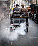 Bild: Benz Velo (1894) – St. James Motoring Spectacle 2024