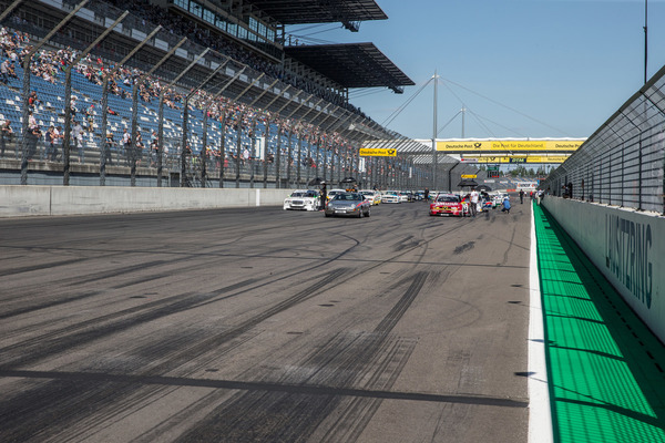 Bild Bereit für den letzten Start auf dem Lausitzring - Tourenwagen Classics Lausitzring 2018