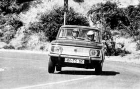 Bergprüfung am Monte Nerone: Der NSU 1200 C (1969) übersteuert einwandfrei.