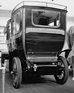 Berliet Limousine (1911) - Das Heck des schmalen und hochbeinigen Luxusfahrzeugs aus dem Jahre 1911. Gepäck wurde noch nicht auf einer Kofferbrücke am Heck, sondern auf dem Dach verstaut.