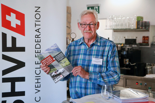 Image: Bernhard Täschler is pleased with the results of the study - Press conference on the SHVF study "Veteran vehicles in Switzerland"