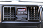 Bertone Cabrio Palinuro (1985) – Digitaluhr und Luftdüsen im Armaturenbrett