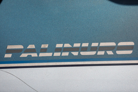 Bertone Cabrio Palinuro (1985) – Geklebter Schriftzug mit dem Namen des Sondermodells