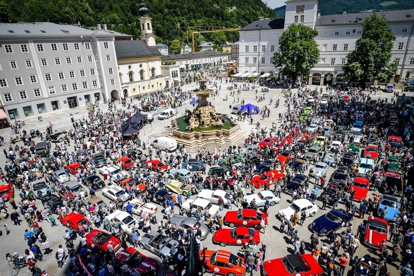 Image: Gathering for the City Grand Prix in Salzburg