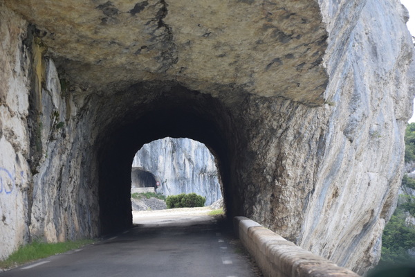 Besondere Strassen - Eindrücke von der Lavendeltour
