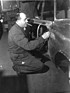 Beutler (1959) - Produktion - die letzten Kontrollen werden durch Fritz Beutler selber ausgeführt