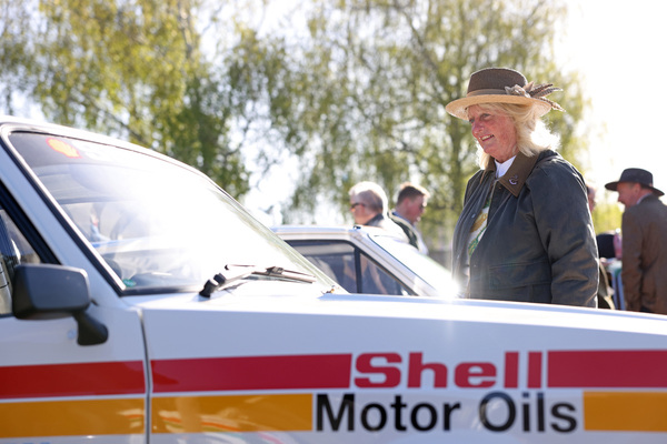 Image: Admiration for a touring car - 83rd Goodwood Members' Meeting 2026