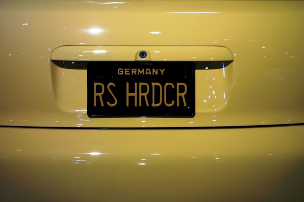 Bitte ergänzen Sie ein A, ein O und ein E