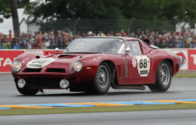 Bizzarrini 5300 GT (1965) - im Plateau 4 (1962-1965) an der Le Mans Classic 2012