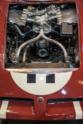 Bizzarrini 5300 GT (1966) - auf dem Stand von Fisken - Rétromobile Paris 2016