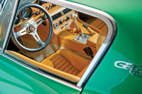 Bizzarrini 5300 GT Strada 1968 - Blick von aussen in den Innenraum