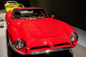 Bizzarrini 5300 GT Strada (1968) - in der Ausstellung "PS:. Ich liebe Dich. Sportwagen-Design der 1950er - 1970er Jahre"